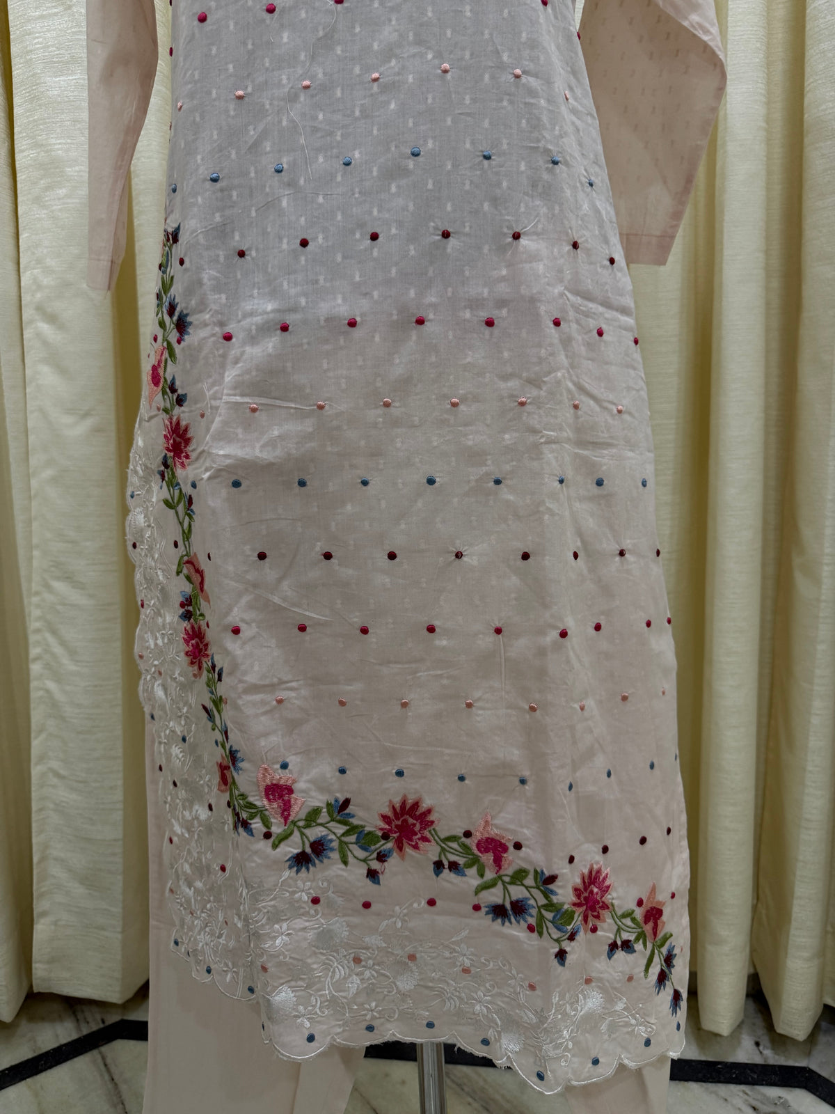 Nude Pink Embroidered Cotton Kurta Set for Women – Scalloped Hem Ethnic Suit